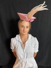 Load image into Gallery viewer, Czapka - Silk with Bantam Feathers - Jonny Beardsall Hats
