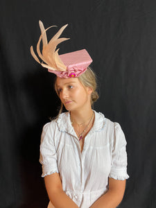 Czapka - Silk with Bantam Feathers - Jonny Beardsall Hats